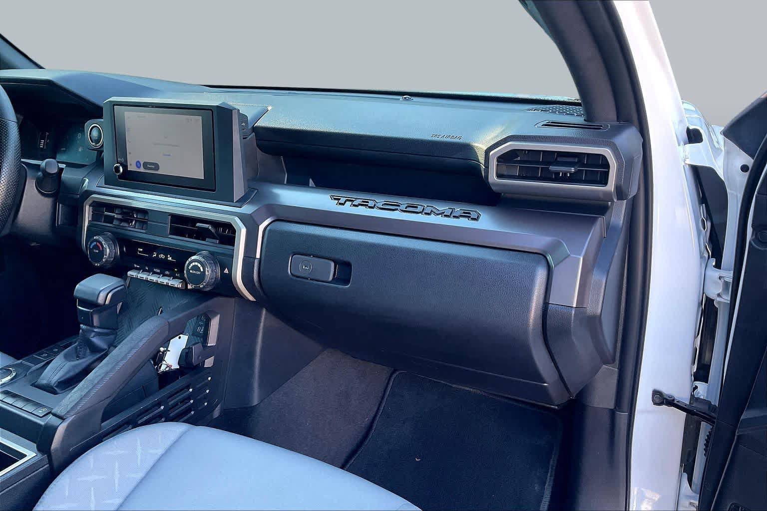 Used 2026 Toyota Tacoma SR5 RWD image 18