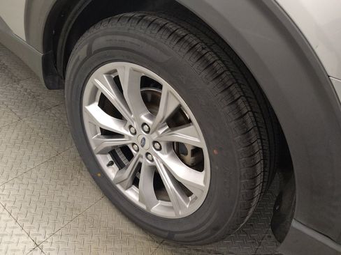 Used 2020 Ford Explorer Limited RWD image 31