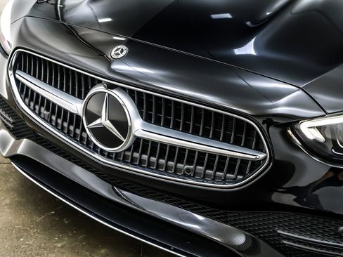 Used 2023 Mercedes-Benz C 300 Sedan image 14