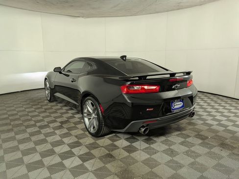 Used 2017 Chevrolet Camaro SS image 4