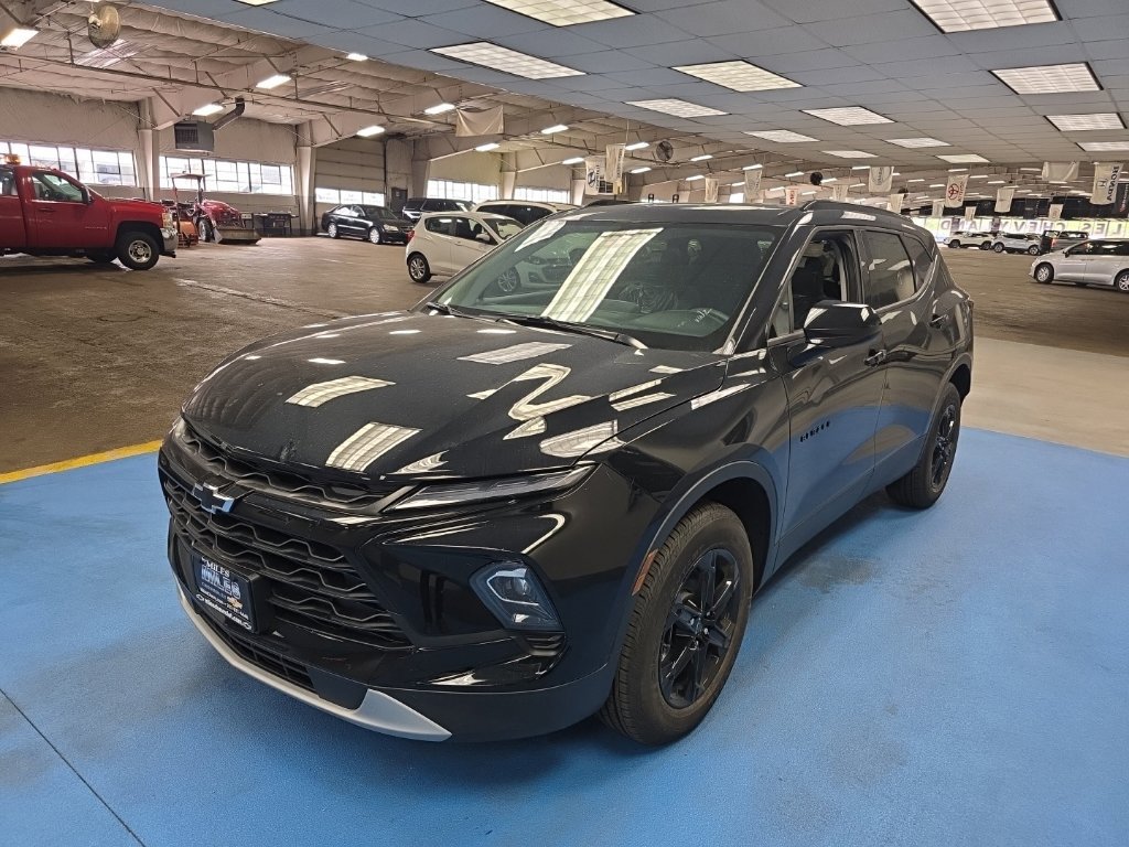 New 2026 Chevrolet Blazer LT w/ Convenience Package FWD image 6
