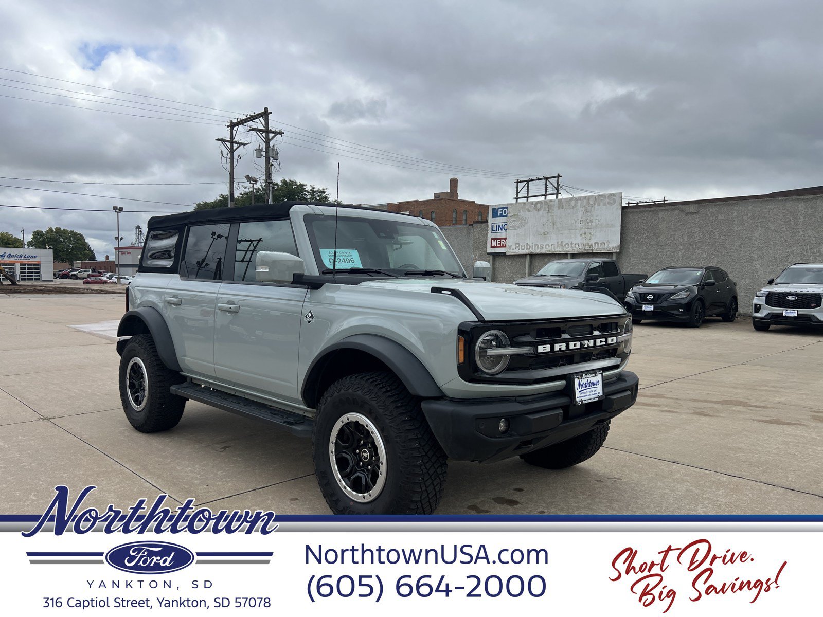 Used 2021 Ford Bronco Outer Banks w/ Sasquatch Package AWD/4WD image 3