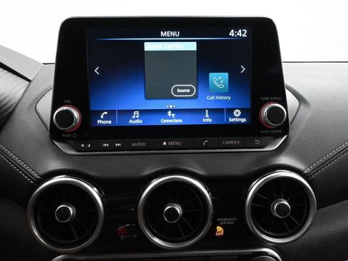 Used 2024 Nissan Sentra SV image 23