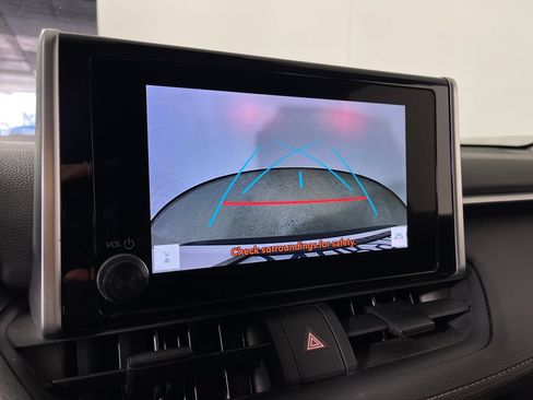 Used 2023 Toyota RAV4 XLE w/ Convenience Package FWD image 23