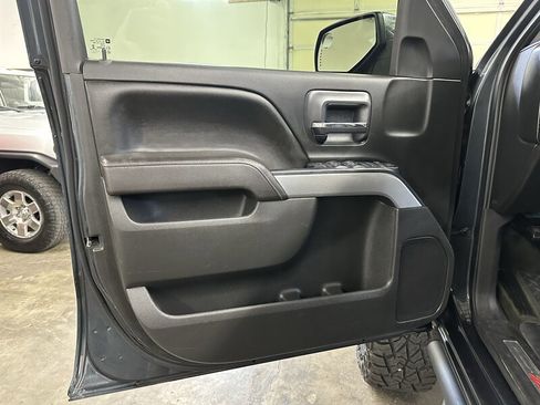 Used 2017 Chevrolet Silverado 1500 LT w/ All Star Edition AWD/4WD image 30