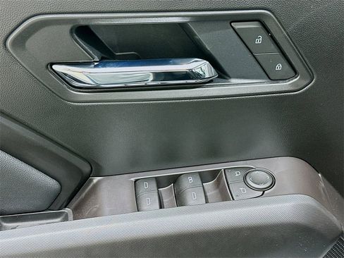 New 2026 GMC Canyon Elevation w/ Convenience Package image 18