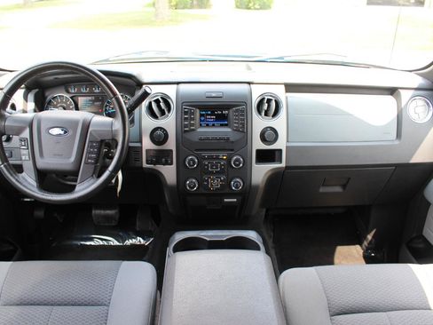 Used 2014 Ford F150 XLT w/ Equipment Group 302A Luxury AWD/4WD image 28