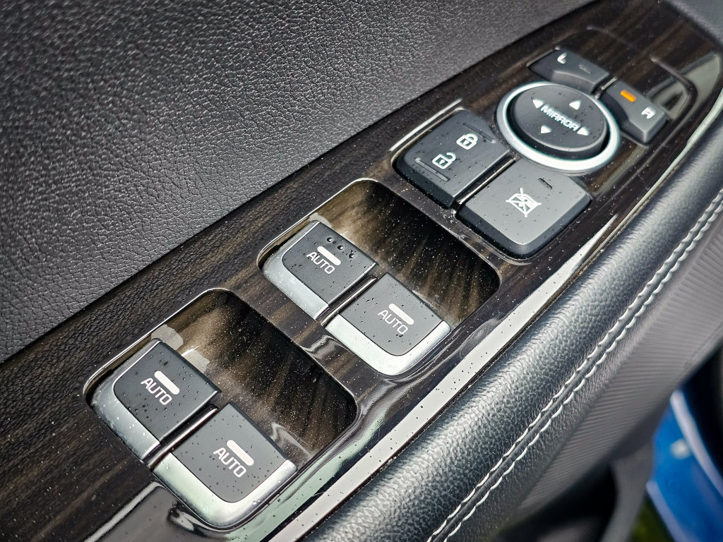 Used 2019 Kia Sorento EX w/ EX Touring Package FWD image 10