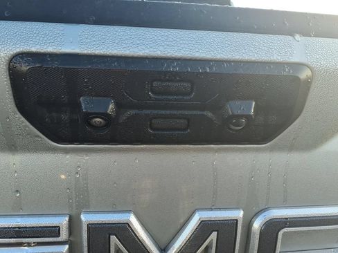 Used 2025 GMC Sierra 1500 Denali Ultimate AWD/4WD image 8