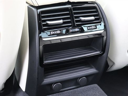 Used 2019 BMW M550i xDrive w/ Premium Package 2 AWD/4WD image 23