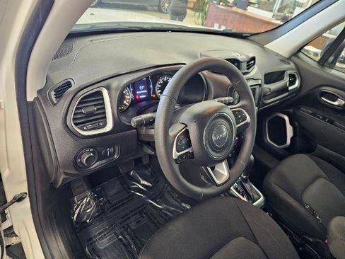 Used 2020 Jeep Renegade Sport AWD/4WD image 8