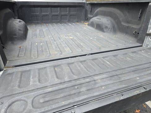 Used 2019 RAM 2500 Tradesman image 17