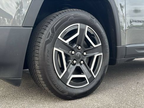 New 2026 Jeep Cherokee Laredo AWD/4WD image 10