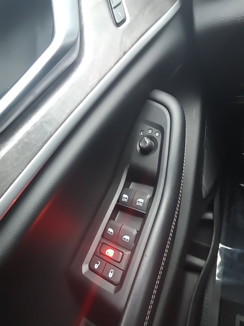 Used 2023 Jeep Grand Cherokee Limited RWD image 40