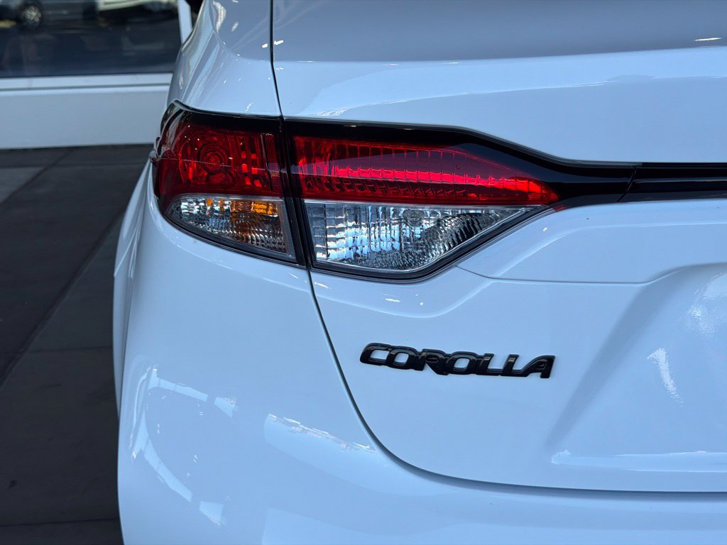 New 2027 Toyota Corolla LE FWD image 10