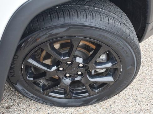 Used 2023 Jeep Compass Altitude w/ Sun and Sound Group image 15