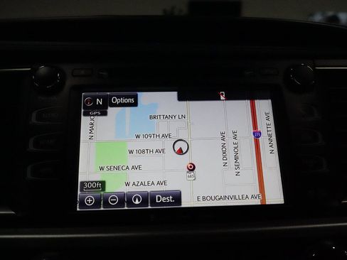 Used 2018 Toyota Highlander XLE FWD image 27