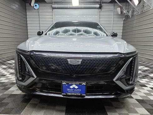 Used 2024 Cadillac Lyriq Sport AWD/4WD image 4