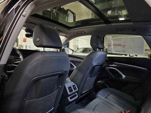 New 2025 Audi Q5 Premium image 21