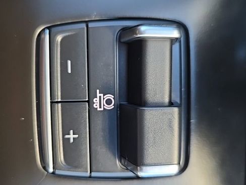 Used 2025 GMC Sierra 1500 Denali Ultimate image 52