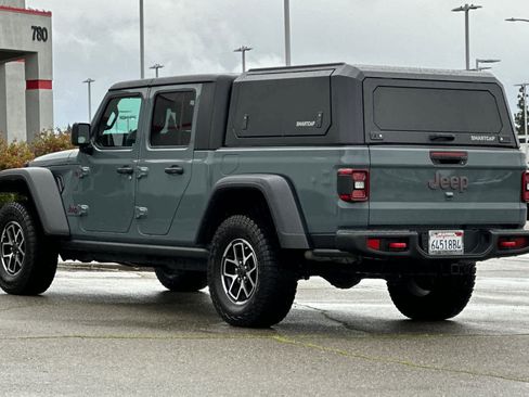 Used 2024 Jeep Gladiator Rubicon image 7