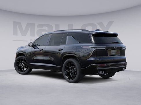 New 2026 Chevrolet Traverse RS w/ LPO, Floor Liner Package image 3