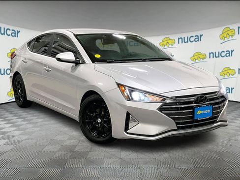 Used 2019 Hyundai Elantra SE w/ Cargo Package image 1