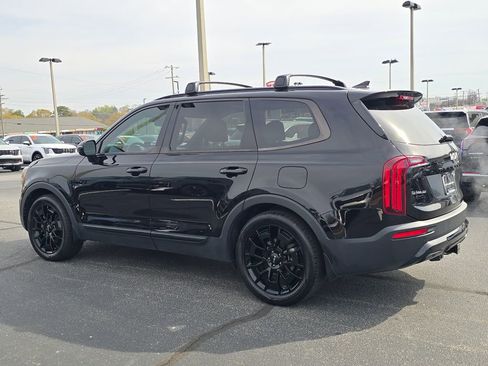 Used 2022 Kia Telluride SX w/ SX Prestige Package image 5