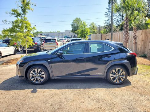 Used 2019 Lexus UX 250h F Sport w/ F Sport Premium Package AWD/4WD image 3