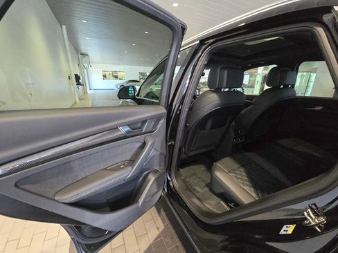 Used 2023 Audi SQ5 Premium Plus w/ Premium Plus Package AWD/4WD image 17