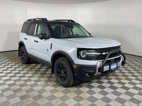 New 2026 Ford Bronco Sport Outer Banks w/ Sasquatch Outer Banks Package image 7