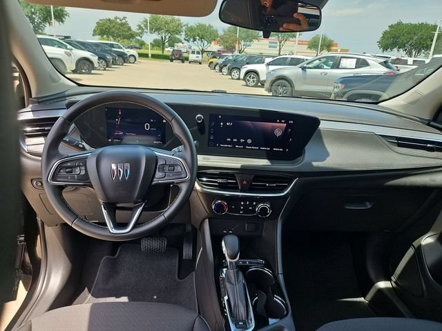 Used 2025 Buick Encore GX Preferred FWD image 19