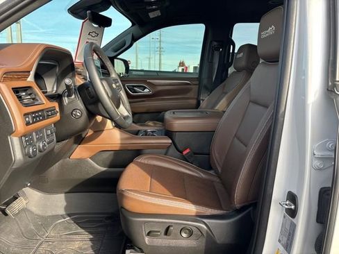 Certified 2024 Chevrolet Tahoe High Country w/ Max Trailering Package image 9