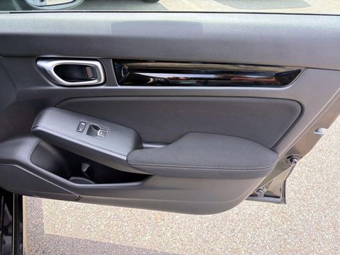 Used 2022 Honda Civic EX image 10