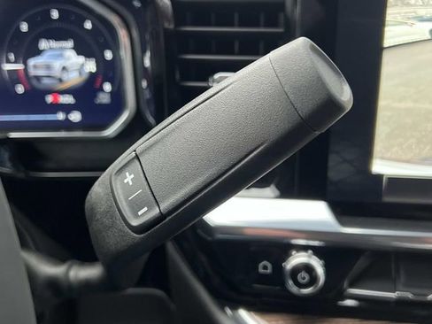 New 2026 GMC Sierra 1500 Elevation image 26