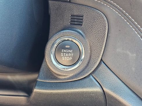 Used 2020 Subaru Outback Limited w/ Popular Package #2 AWD/4WD image 17