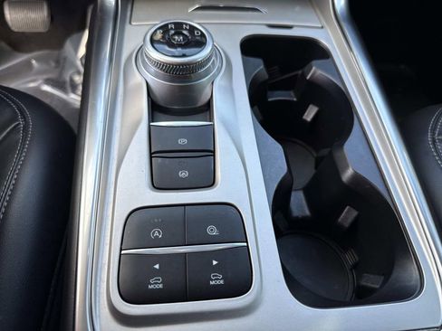 Used 2021 Ford Explorer XLT w/ Equipment Group 202A image 34