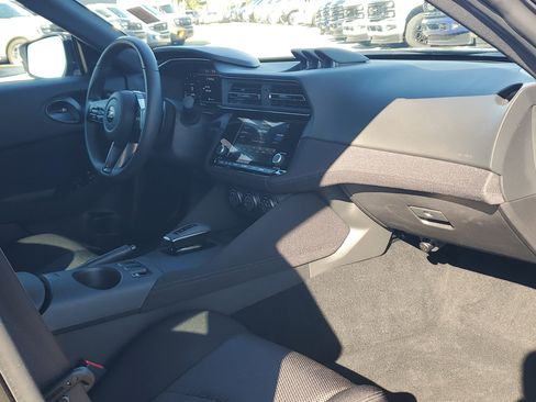 Used 2024 Nissan Z Sport w/ Floor Mat Package image 12