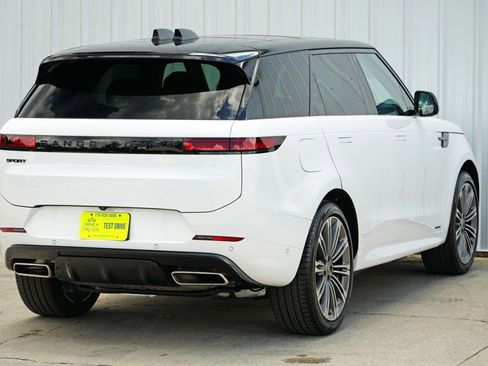 Used 2024 Land Rover Range Rover Sport Autobiography image 59