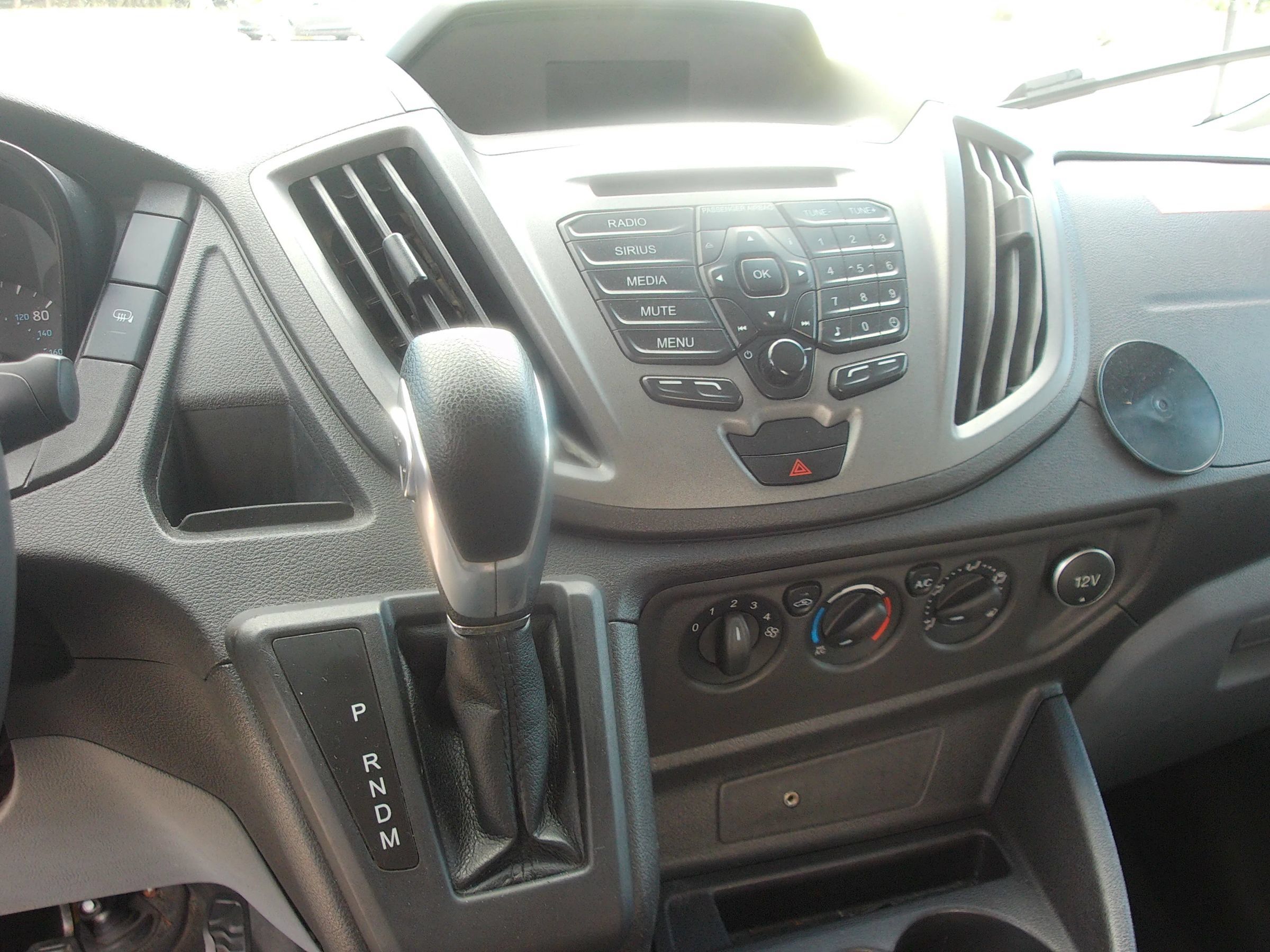 Used 2019 Ford Transit 150 148 Medium Roof RWD image 17
