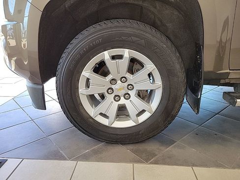 Used 2016 Chevrolet Colorado LT w/ LT Convenience Package image 17