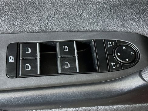 Used 2025 MAZDA CX-50 AWD 2.5 S w/ Premium Package image 15