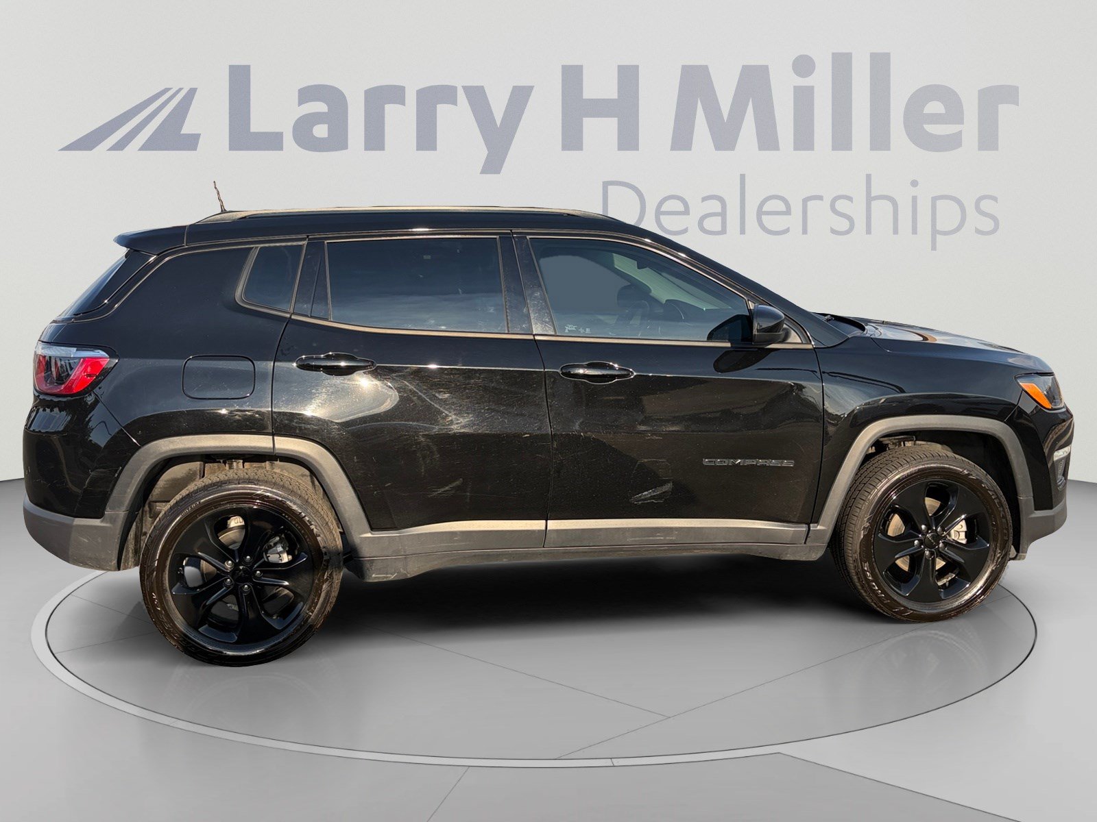 Used 2021 Jeep Compass Latitude AWD/4WD image 6