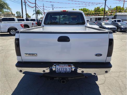 Used 2006 Ford F250 Lariat AWD/4WD image 11
