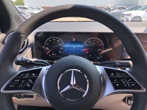 New 2026 Mercedes-Benz GLA 250 4MATIC image 19