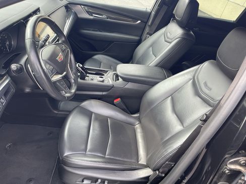 Used 2023 Cadillac XT5 Sportv w/ LPO, Floor Liner Package AWD/4WD image 13