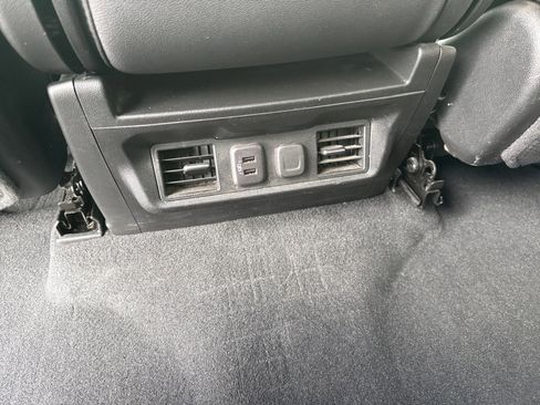 Used 2023 Chevrolet Silverado 3500 LTZ w/ Gooseneck/5TH Wheel Package image 16