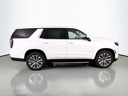 Used 2025 Chevrolet Tahoe High Country w/ Sun And Tow Package AWD/4WD image 8