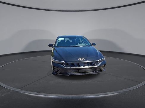 New 2026 Hyundai Elantra SEL Sport Premium w/ Cargo Package FWD image 3