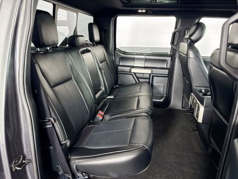 Used 2020 Ford F150 Lariat image 33